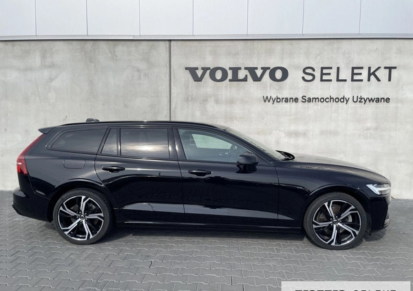 Volvo V60 cena 199900 przebieg: 17638, rok produkcji 2023 z Poznań małe 562